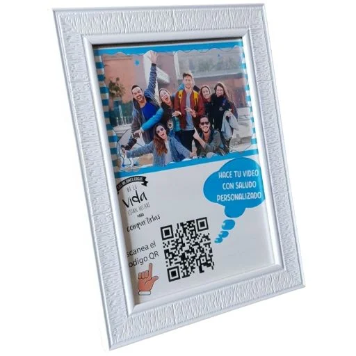 Foto con QR Saludo con Marco Dia del Amigo